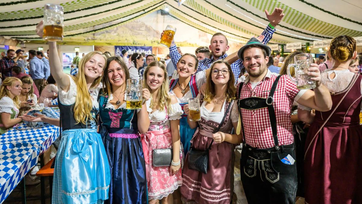 Dirndl Costume & Trachten Lederhosen Festive Guide for Oktoberfest and Christmas